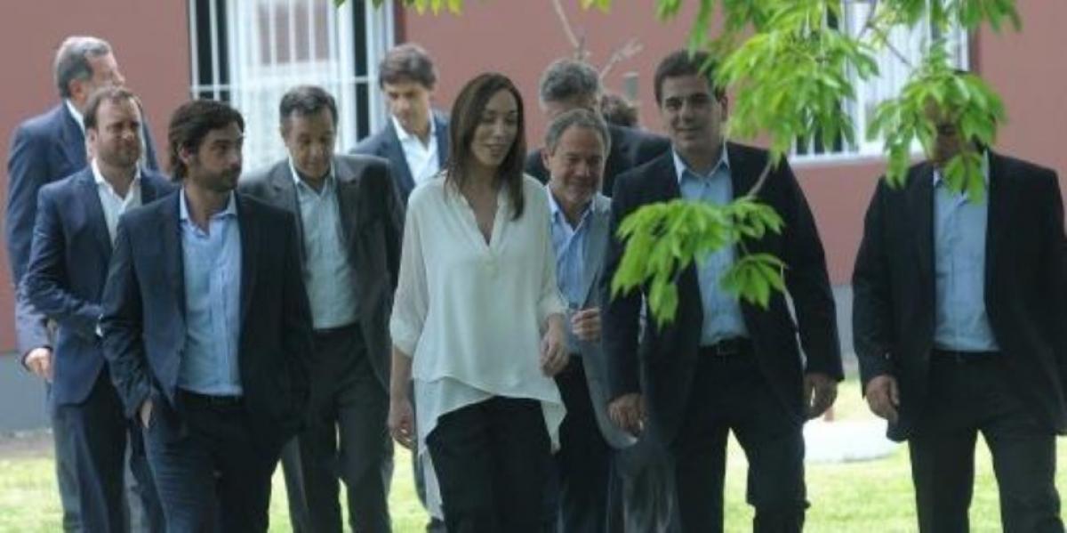 Otro "retiro espiritual" para Vidal y sus funcionarios