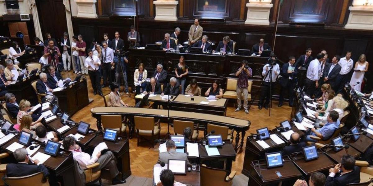 Cambios en la Ley de Nocturnidad de la Provincia que le "devuelve a los municipios la facultad de regular la concurrencia"