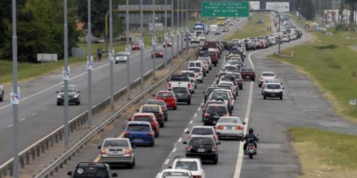Miles de turistas llegan a la Costa Atlántica con Mar del Plata como principal destino