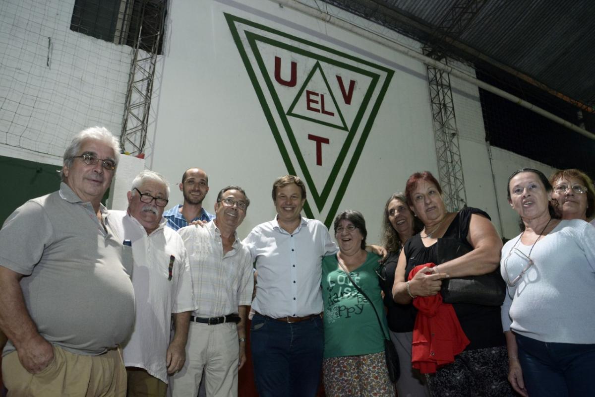 Intendente peronista encabeza el reclamo contra los cortes de luz en su distrito