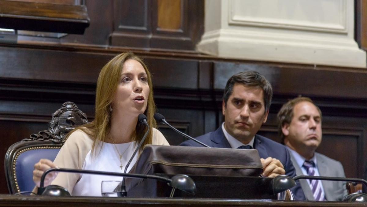 Vidal promulgó el fin de las jubilaciones de privilegio