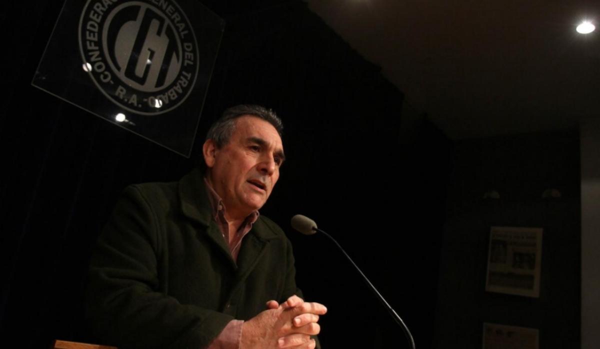 Schmid aseguró que ninguna organización va a aceptar el 15% de aumento que planteó el Gobierno
