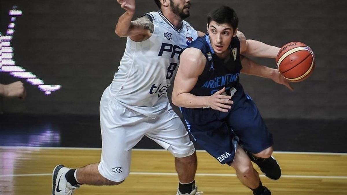 Argentina le ganó a Paraguay, clasificó a la siguiente ronda y homenajearon a Andrés Nocioni