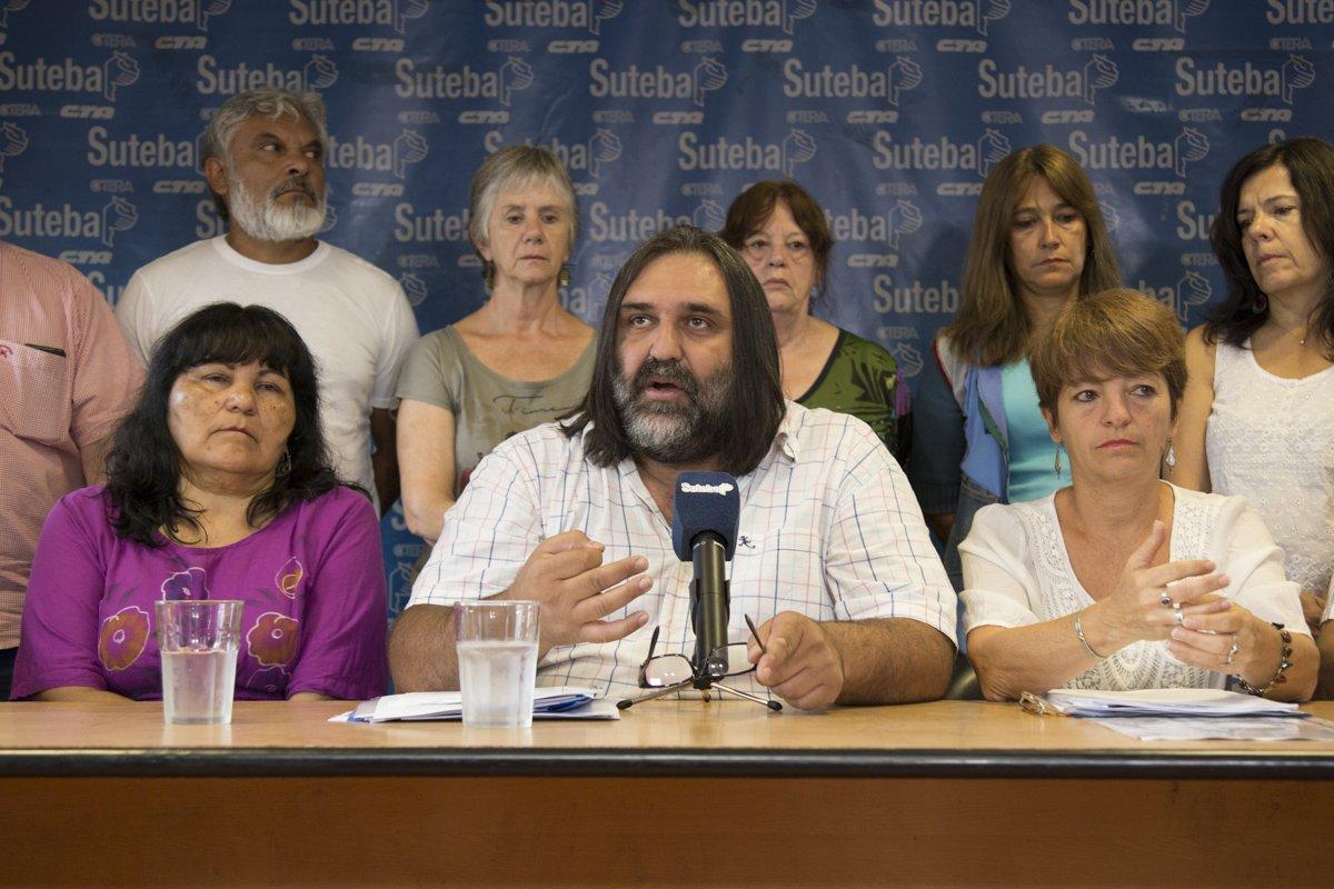 SUTEBA preocupados por las jubilaciones de oficio que ordenó Vidal: "están condenando a más de 3000 Docentes"