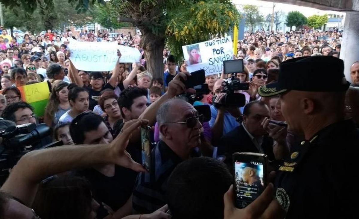 Conmoción y pueblada en Bahía Blanca por la inseguridad