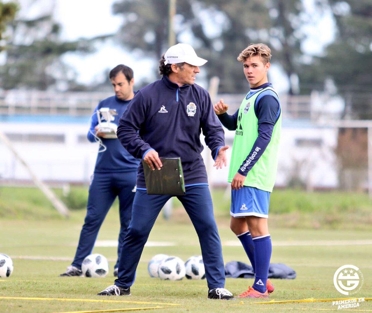 Comenzó la tercera era de Troglio