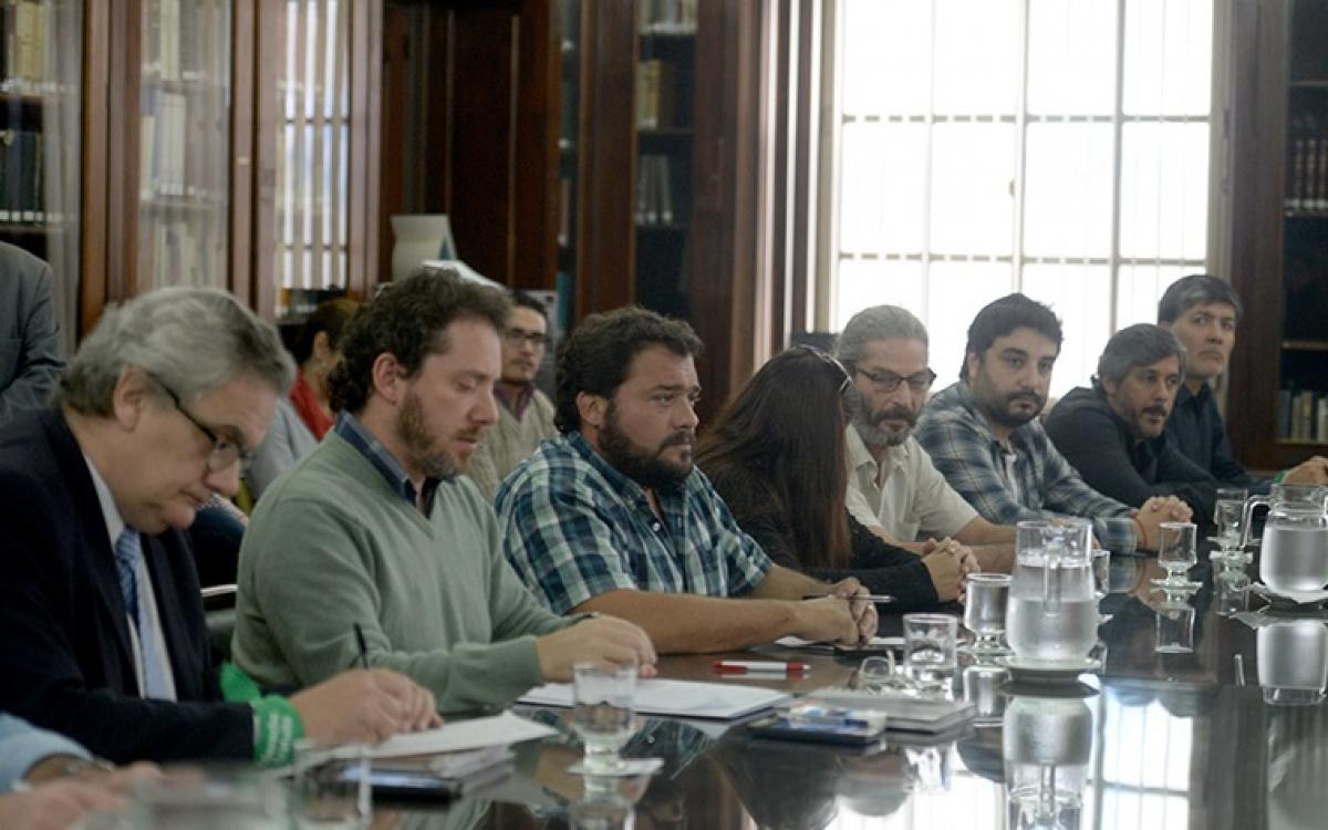 Tras una reunión paritaria esperada, la Provincia insistió con un 15% a los judiciales