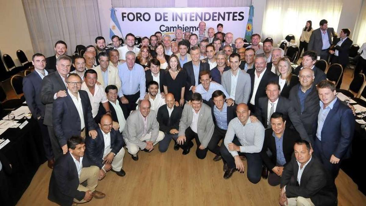 Aportes truchos: Hay listas completas de “candidatos aportantes” de Cambiemos de 83 municipios