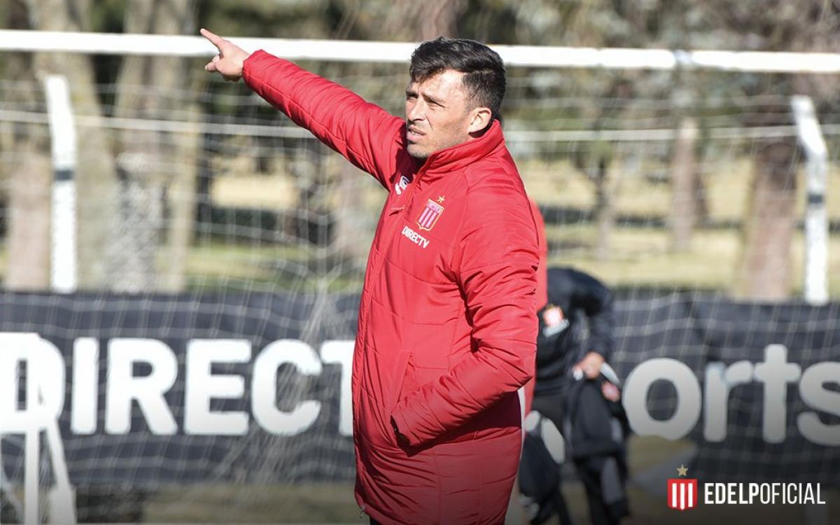Benítez repite los titulares ante San Martín de San Juan