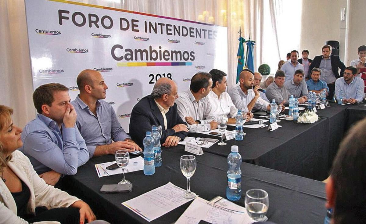 Territorio peronista oficia de local en un nuevo Foro de intendentes de Cambiemos