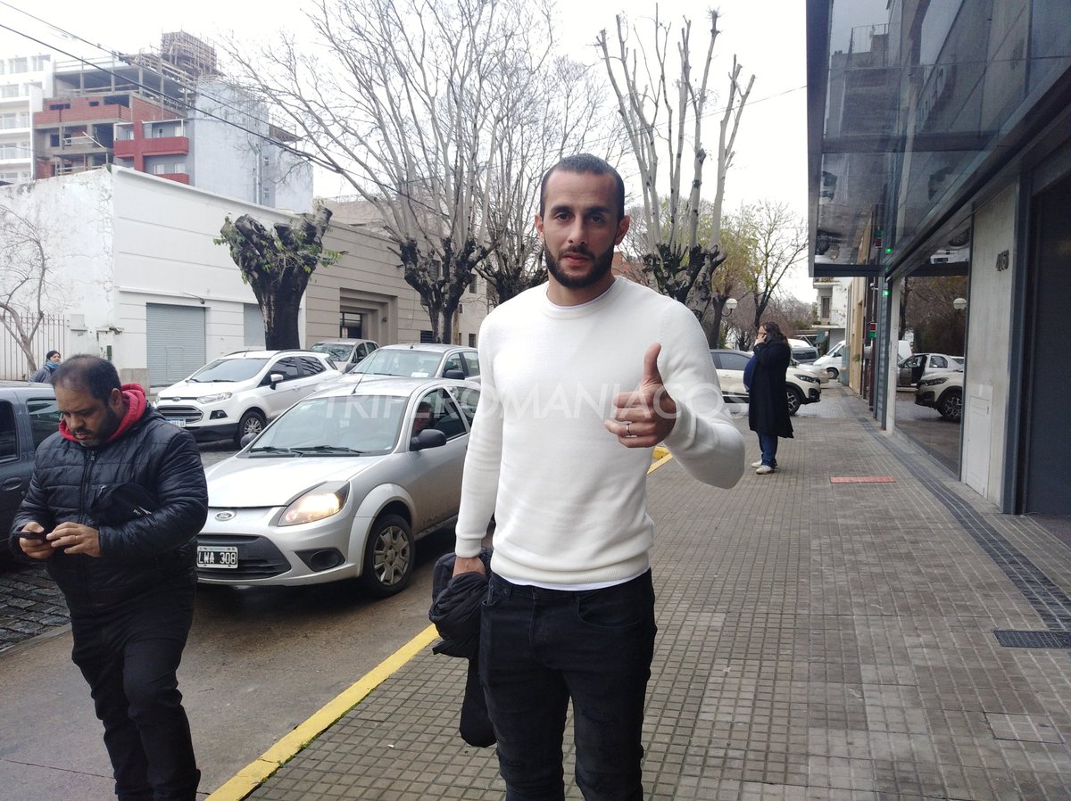 Santiago Rosales hoy se realizará la revisión médica y firmará su contrato