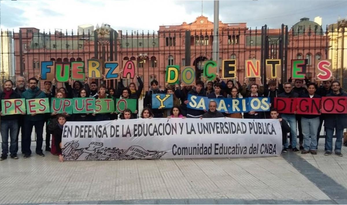 "Esta semana marcharon 150.000 personas en defensa de la educación Universitaria"