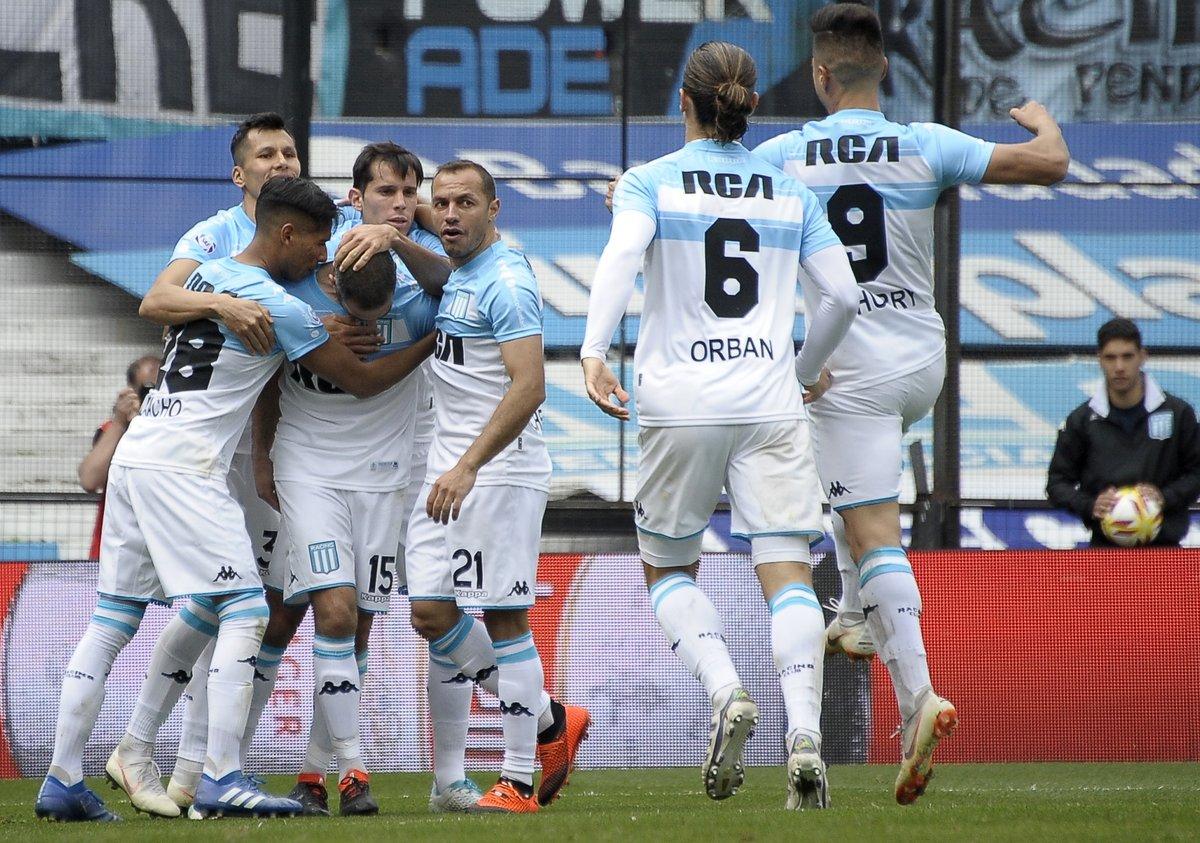Racing venció a Central y es el nuevo puntero en la Superliga