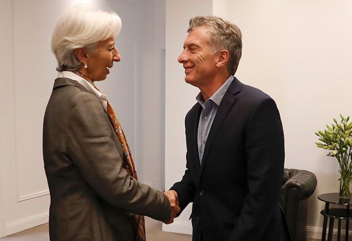 Macri cenó con la titular del FMI y entre risas deseó que "todo el país se enamore de Christine Lagarde"