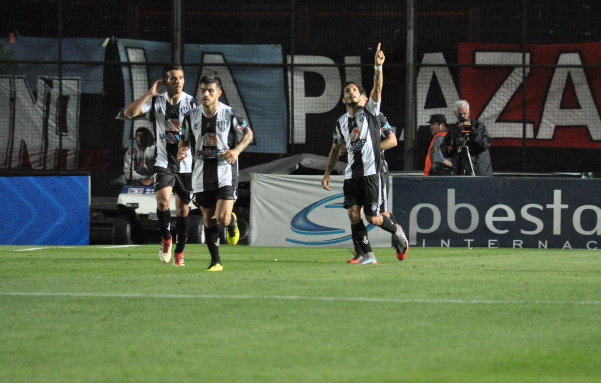 Central Córdoba a cuartos de final