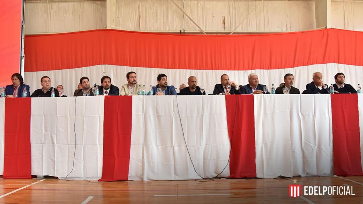 Memoria y Balance, aprobados en la Asamblea General Ordinaria de Estudiantes