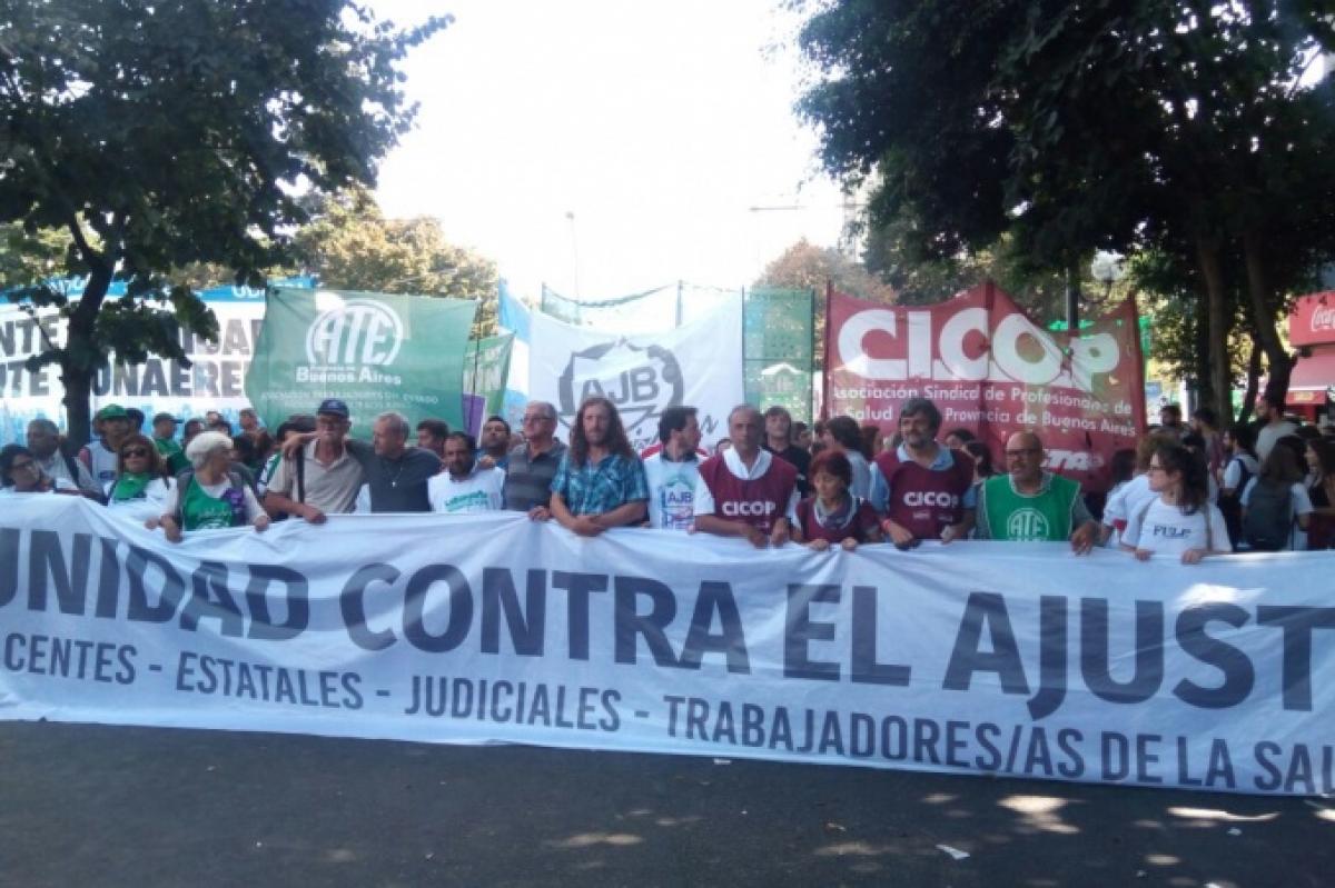Docentes bonaerenses anunciarán nuevas medidas de fuerza junto a estatales, médicos y judiciales