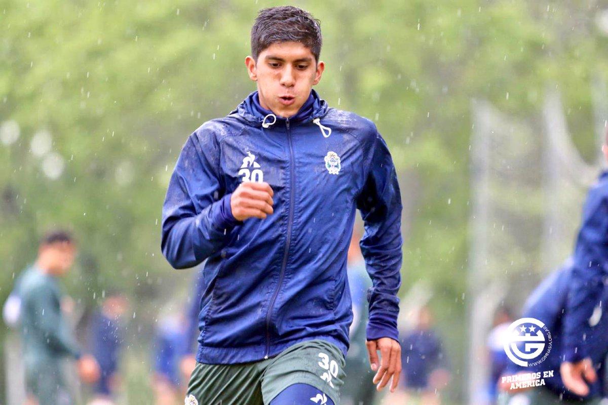 Troglio ya tendría el once para jugar ante Boca