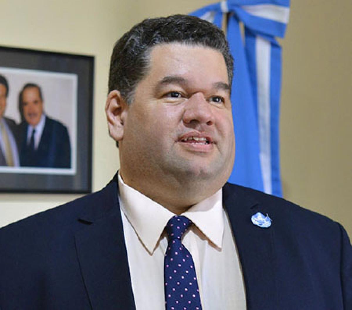 Con una sesión de Concejo suspendida, Nedela suma rechazos por su propuesta de impuesto a la nafta
