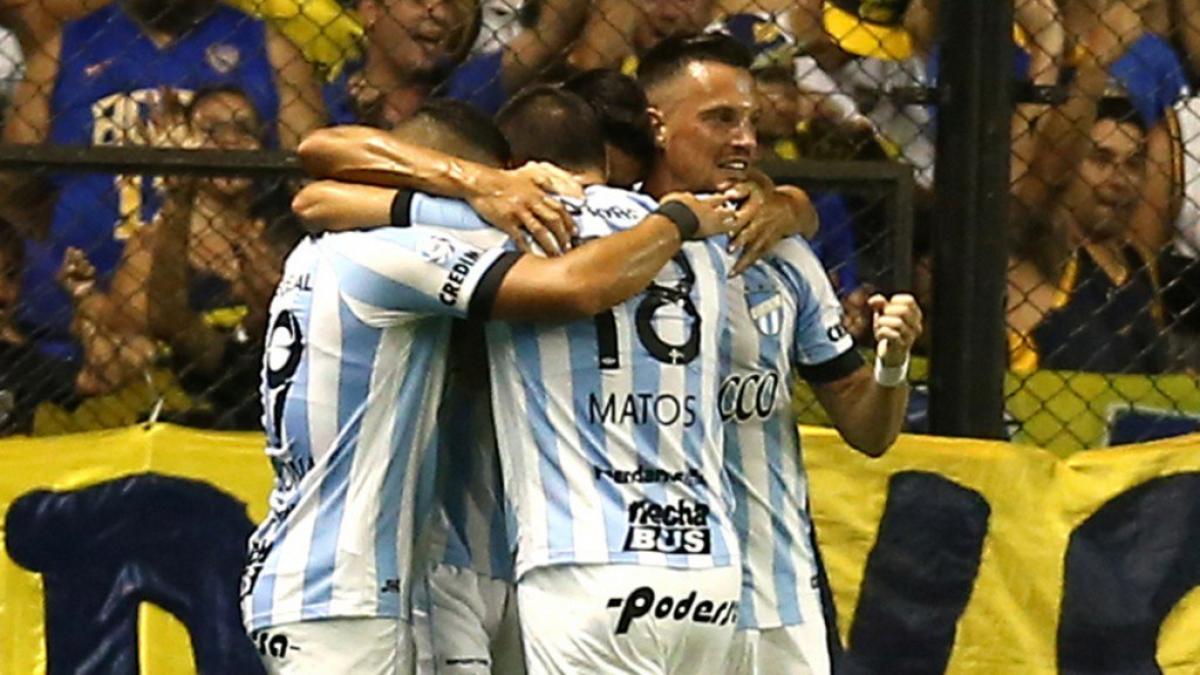 Atlético Tucumán le ganó a Boca y le sacó el sueño de pelear la Superliga