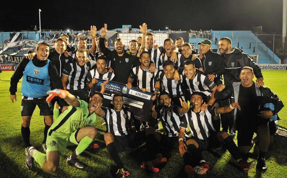 Copa Argentina: batacazo de Gimnasia de Mendoza