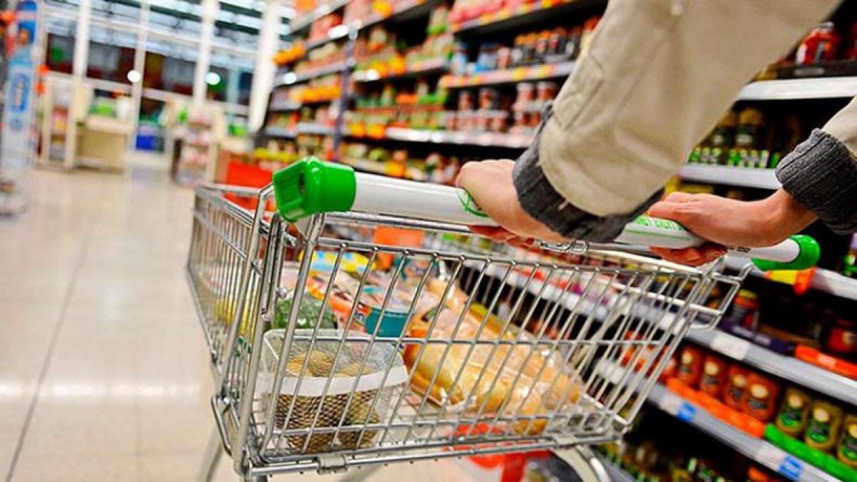 Sigue en suba la inflación y caen los salarios: ¿Cómo salimos de esto?