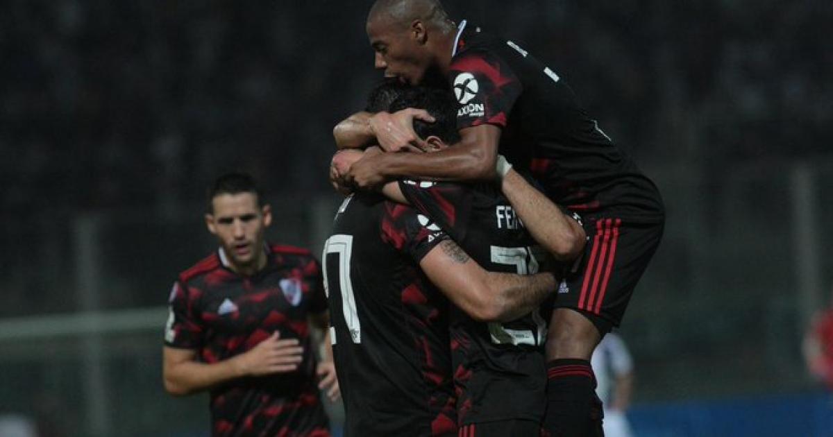 Sábado victorioso para River e Independiente