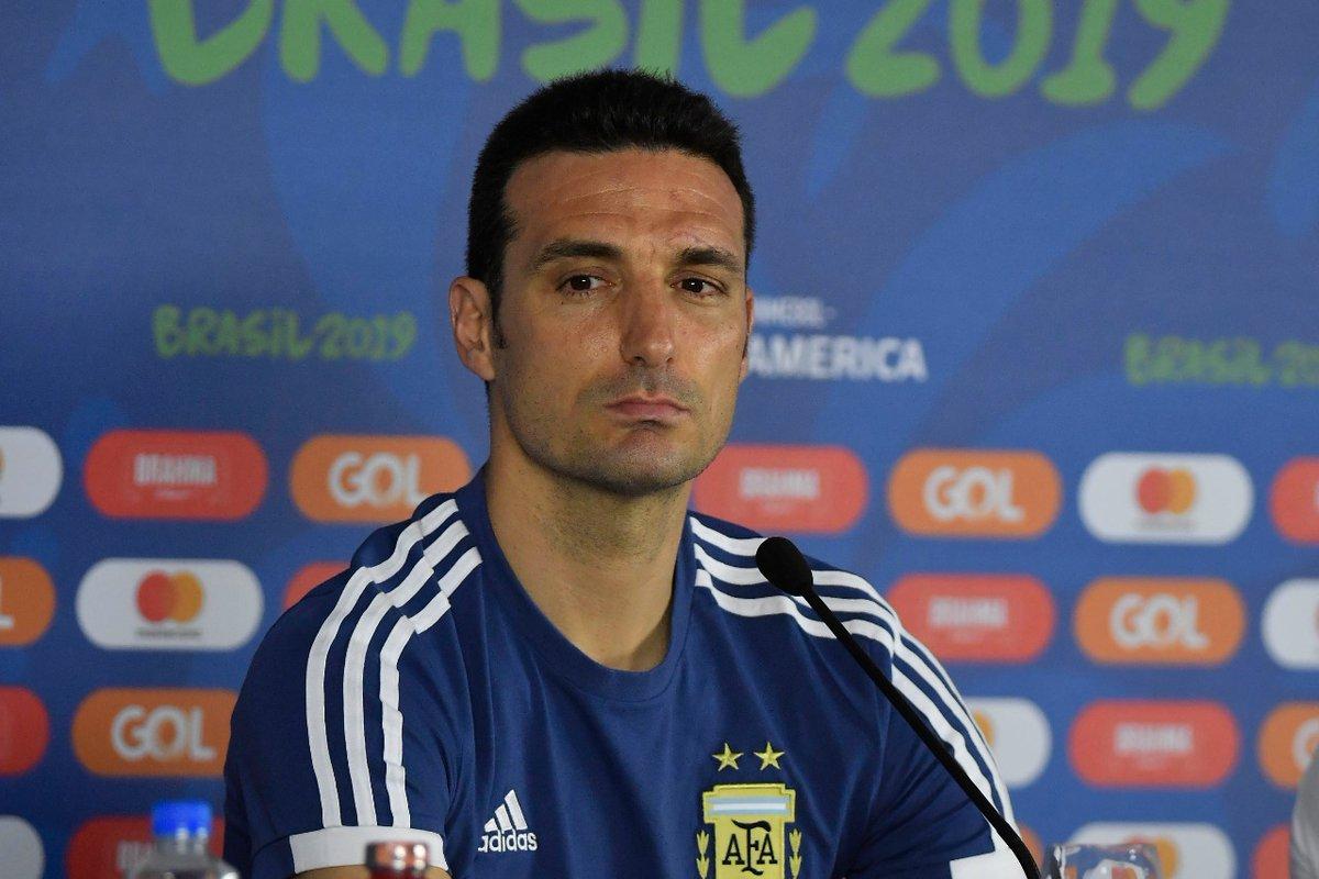 Scaloni cambió la estrategia, no confirmó el equipo