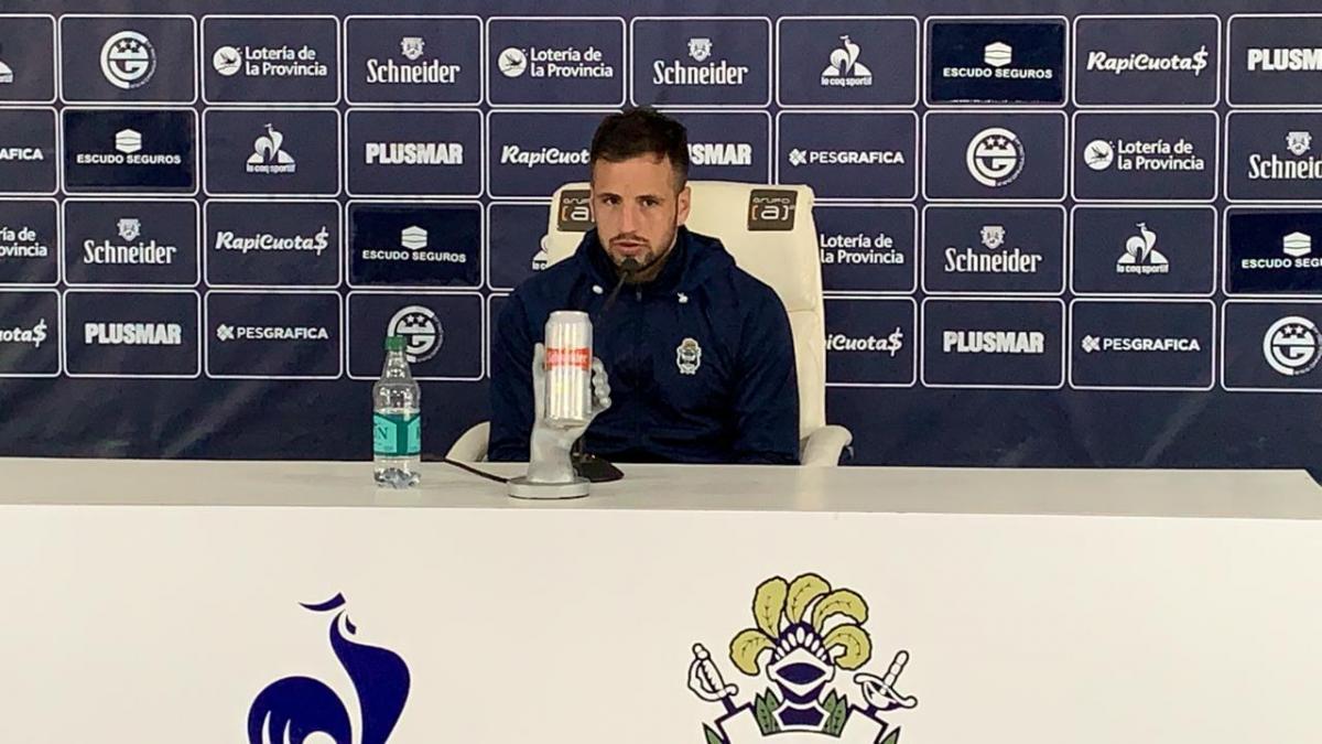 Franco Mussis: "Debemos estar fuertes como grupo, desde los más jóvenes hasta los jugadores con mayor experiencia"
