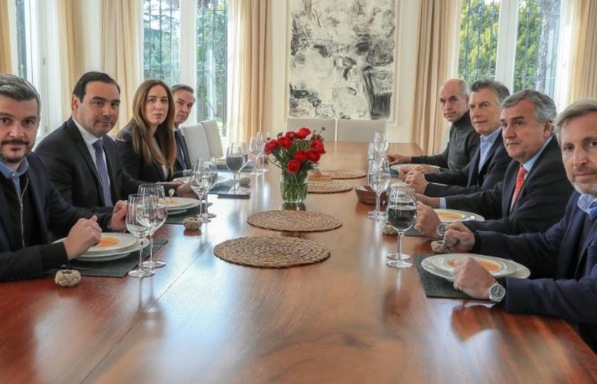 La UCR, de reclamar más protagonismo a despegarse del Gobierno