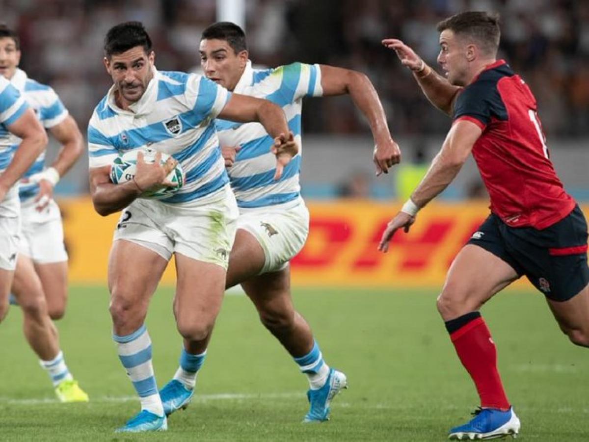 Los Pumas perdieron ante Inglaterra y quedaron al borde de la eliminación