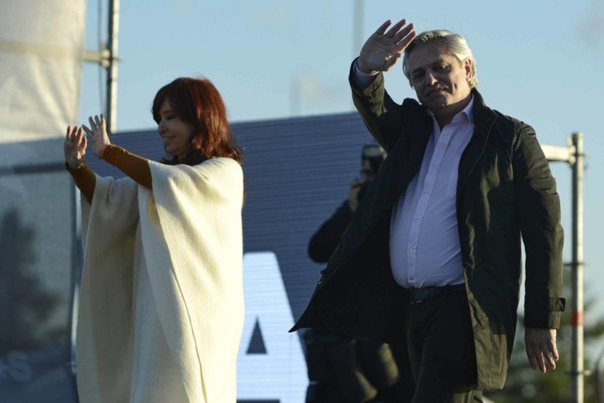 Con duras críticas a Macri y elogios a la unidad peronista, los Fernández celebraron el 17 de octubre