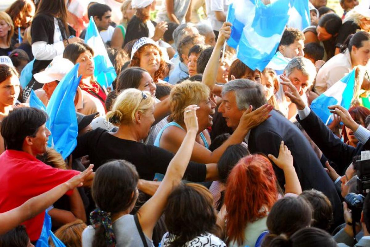 En el noveno aniversario de la muerte de Néstor Kirchner, el peronismo lo recuerda con mensajes en sus redes