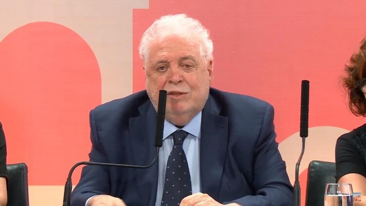 “Estamos dando un instrumento sanitario para que se cumpla con la ley y con los derechos”