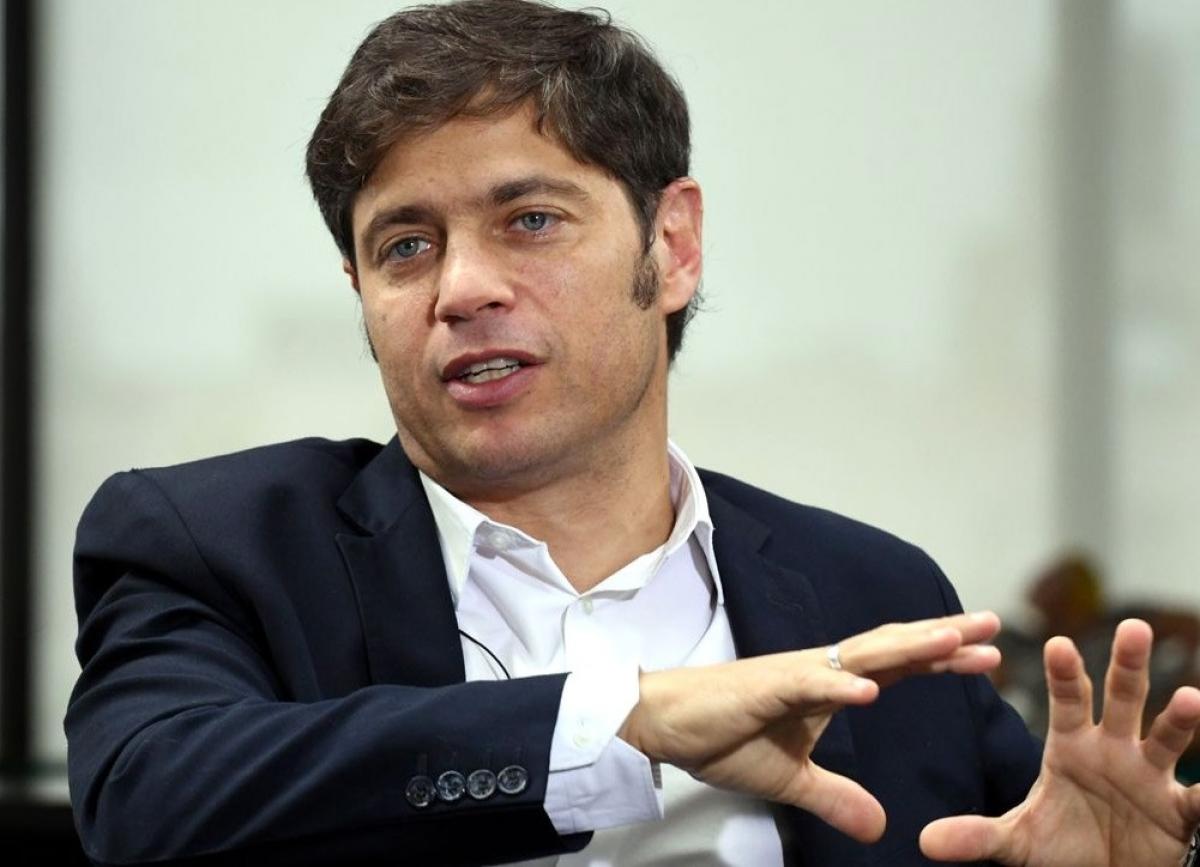 Kicillof reaparece para firmar un convenio entre Provincia, comerciantes y empresarios