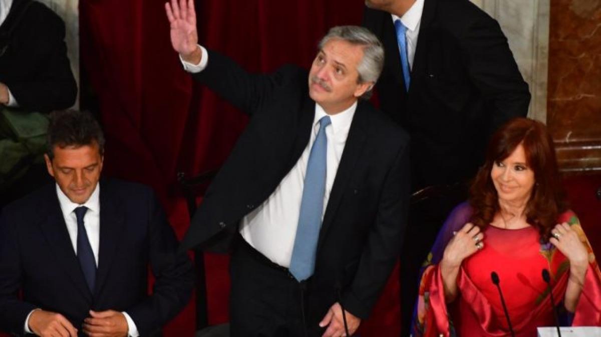 El Gobierno oficializó los cambios en la Ley de Inteligencia y los espías ya no podrán investigar para la Justicia