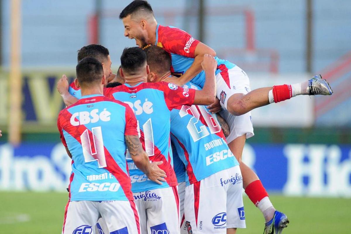 El Arse cerró con una goleada la Superliga
