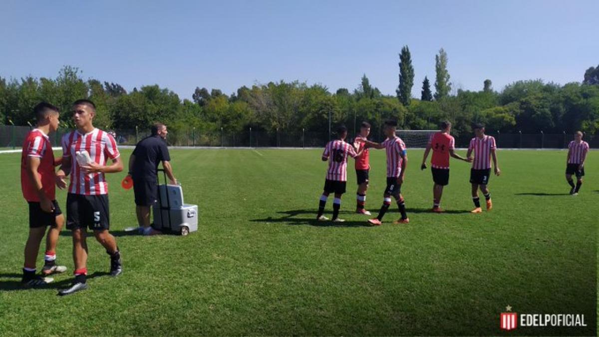 Estudiantes suspendió todas las actividades deportivas, menos el fútbol