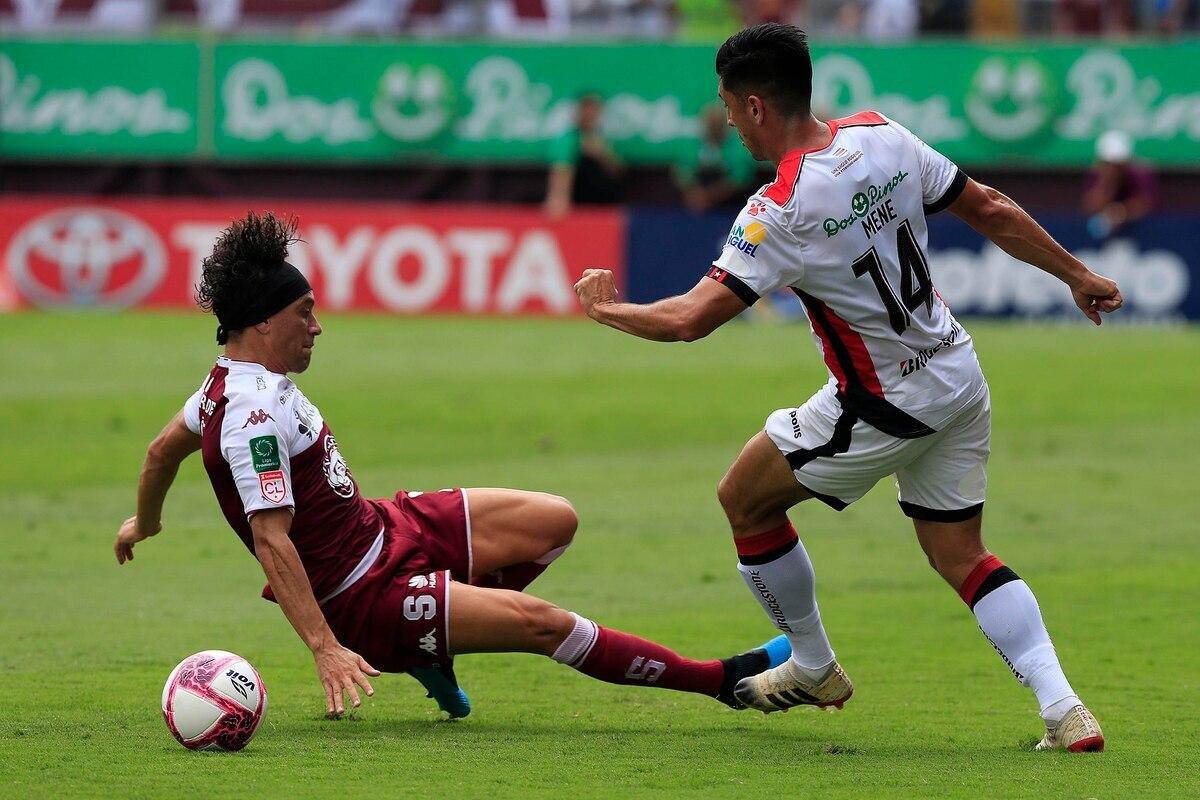 Costa Rica, el primer país americano que tiene fecha de retorno para al fútbol