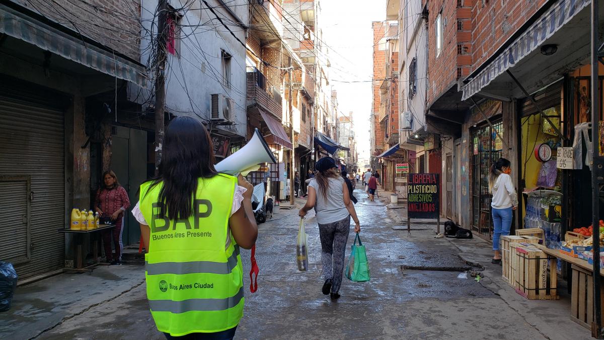 Crece la alarma en los barrios vulnerables porteños: 100 nuevos casos de coronavirus y dos muertos