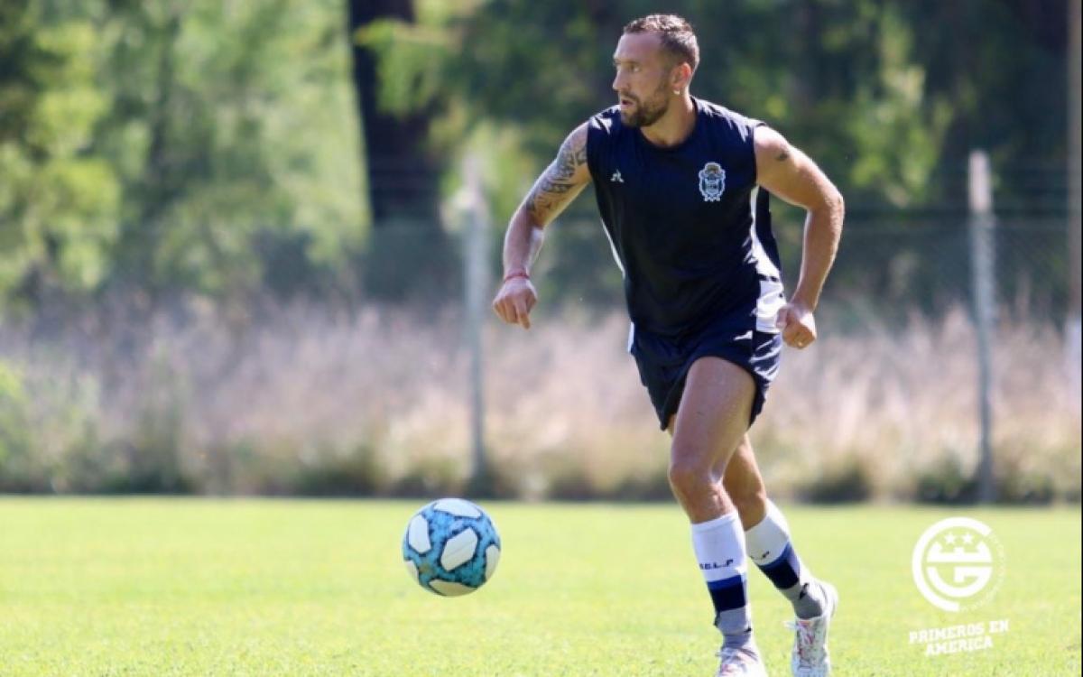 Alemán finalmente entrenará con el primer equipo