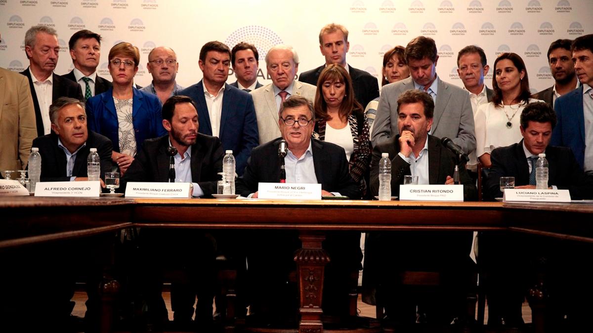 Desde JxC buscan señalar a Fernández por el operativo en la residencia de Macri
