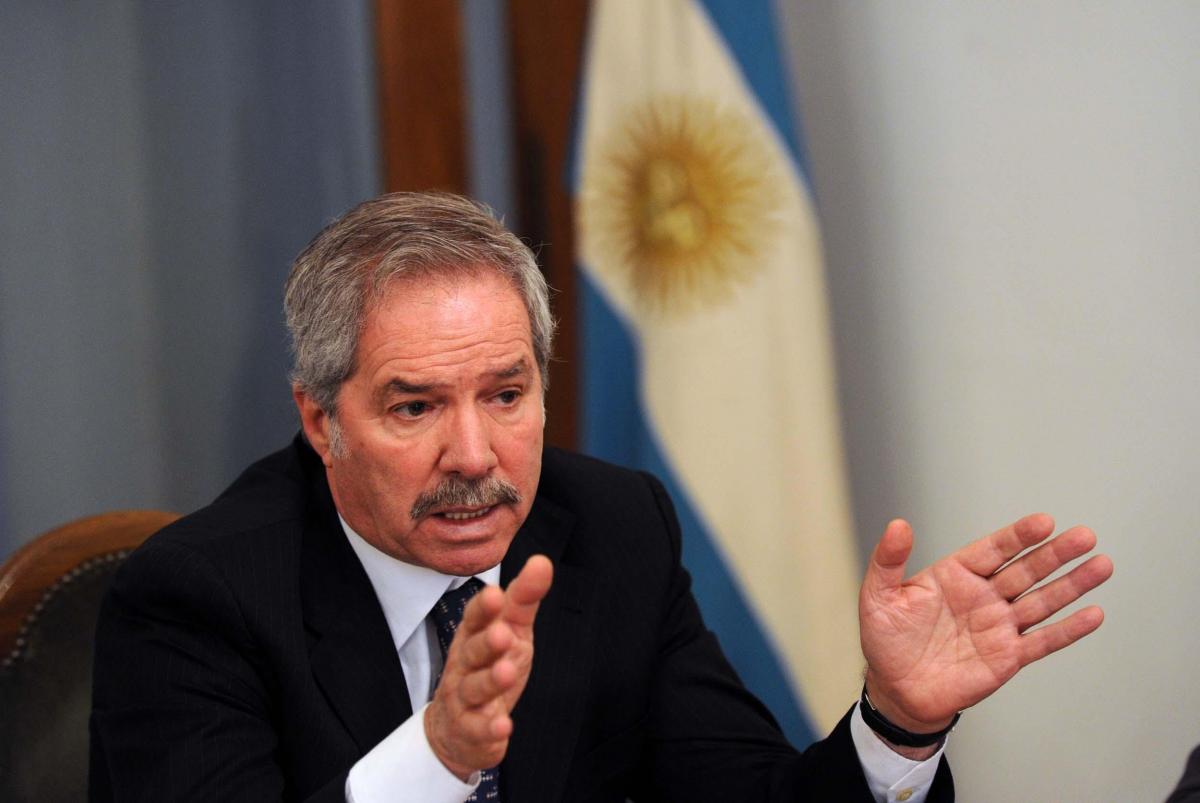 "¿Qué hemos hecho nosotros para que digan que 'vamos a ser Venezuela?", cuestionó Solá
