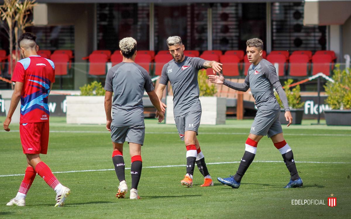 Estudiantes venció a Arsenal