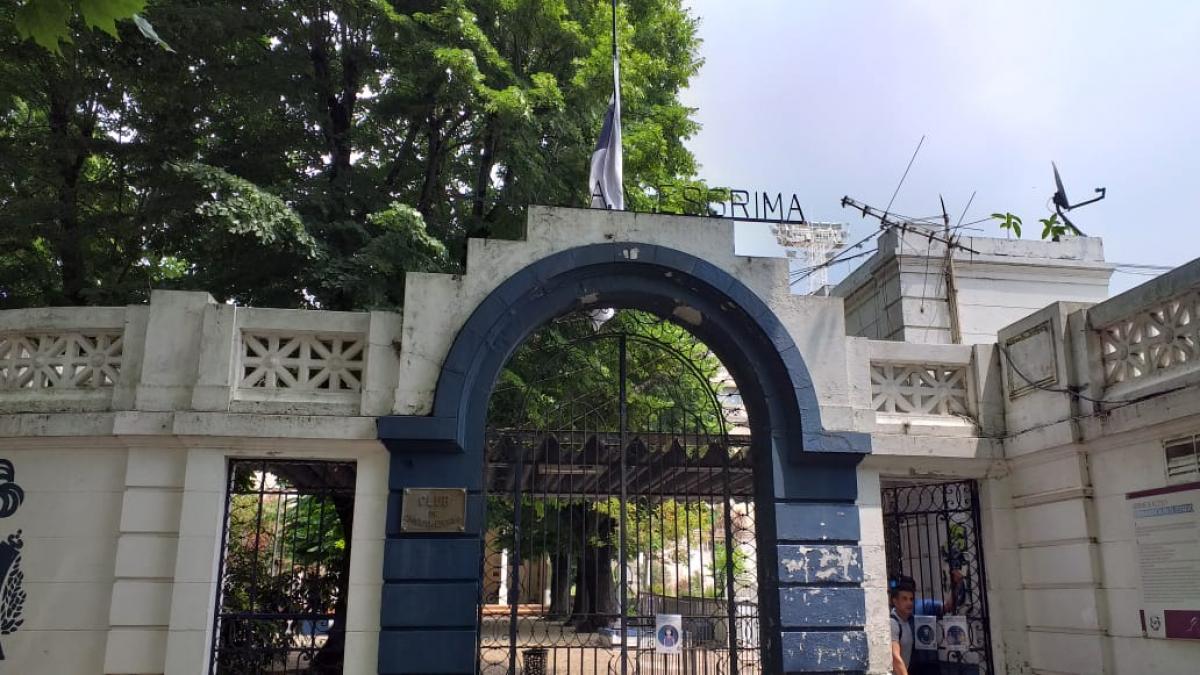 Dolor por Maradona: Gimnasia suspendió todas sus actividades