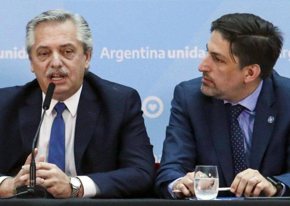 El Gobierno señaló que la vacuna “no será condición indispensable” para la vuelta a las aulas