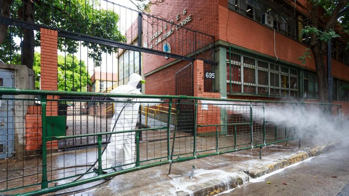 En CABA volvieron los chicos a las aulas tras un año sin clases presenciales