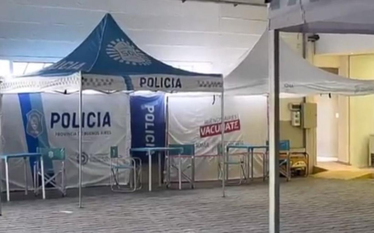 Provincia comenzó a vacunar al personal de las fuerzas de Seguridad