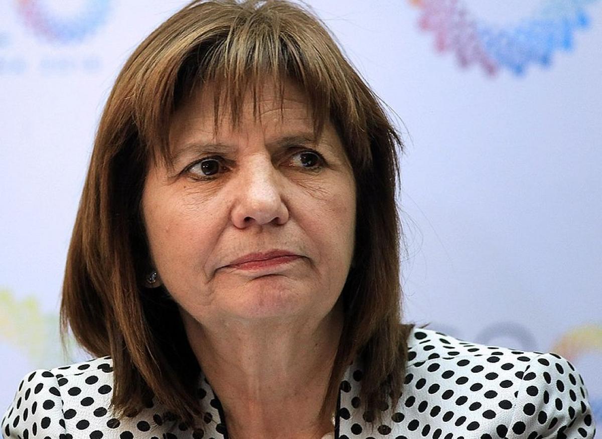 La dura respuesta de Bullrich a Estela de Carlotto tras el revuelo por las bolsas mortuorias