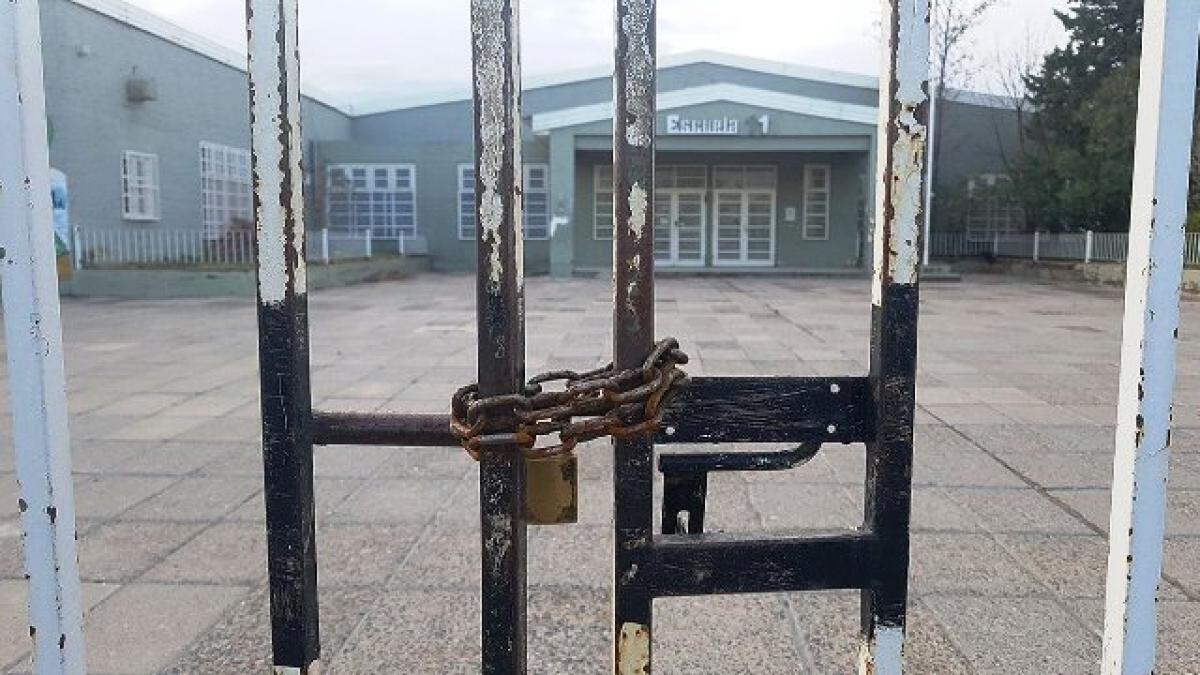 Educación y barbarie legal en pandemia